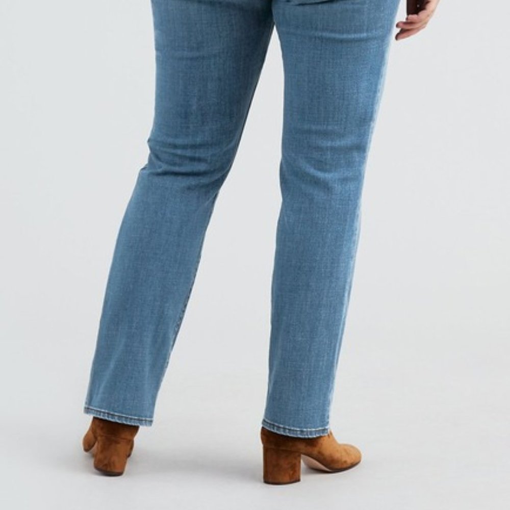 Levis 414 Classic Straight Mid-Rise Jeans - Picture 4 of 12